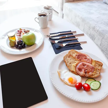 Szálloda Via Iliotti Rhodos *